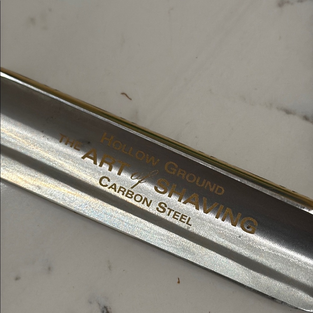 The Art Of Shaving Straight Razor View 4